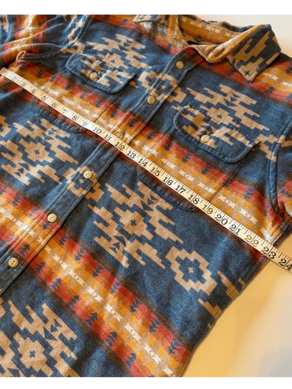 Pendleton Blue and Tan Aztec Patterned Beach Shack top - Picture 2 of 3